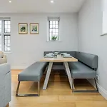 Castle Properties:Eton-The College
